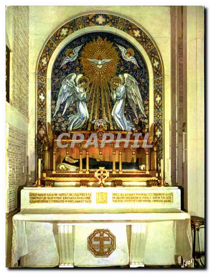 CPM Chapelle de la Medaille Miraculeuse Chasse de sainte Louise de Marillac 