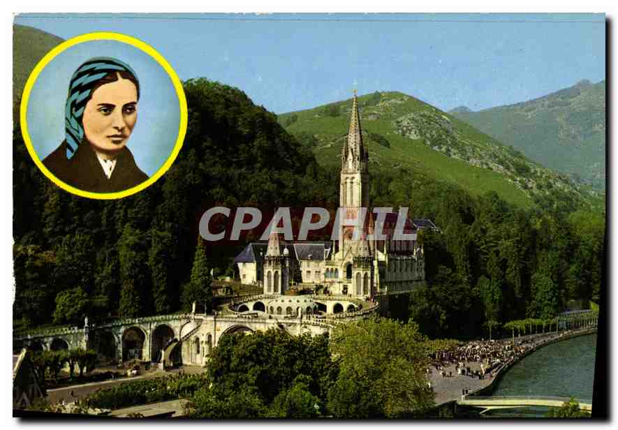 CPM Lourdes Hautes Pyrenees la Basilique et les Ponts Bernadette