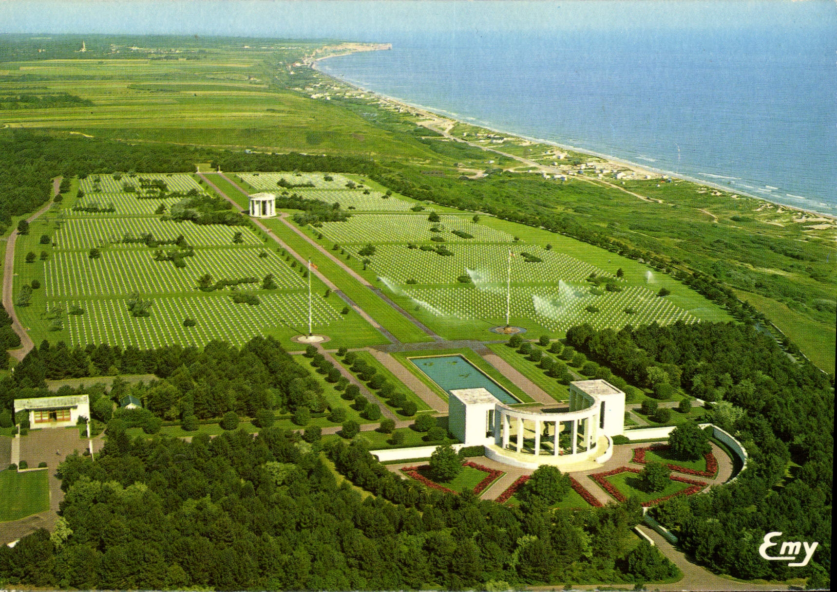 Amerikanischer Friedhof in Colleville-sur-Mer — Gedenkstätte — Emy