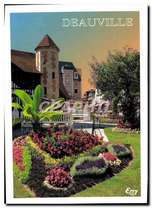 CPM Deauville Calvados L'Hotel de Ville 