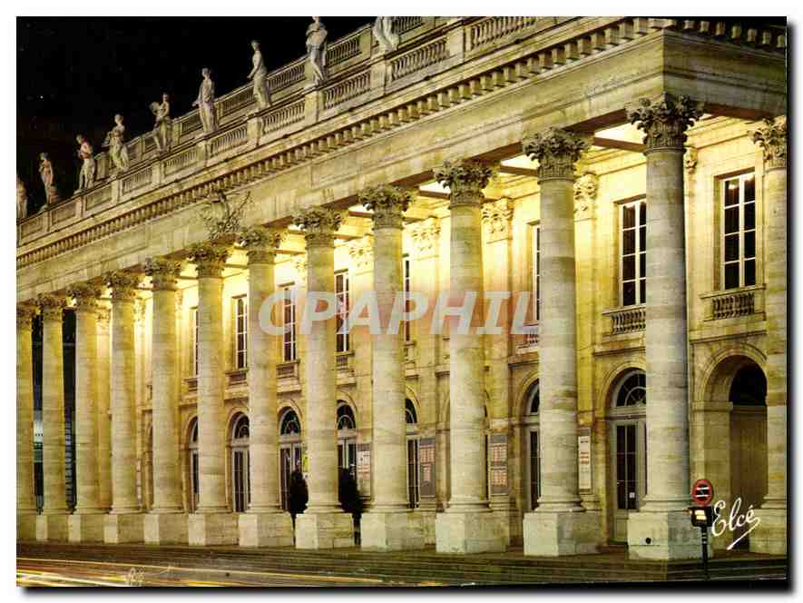 CPM Bordeaux le Grand Theatre la nuit 