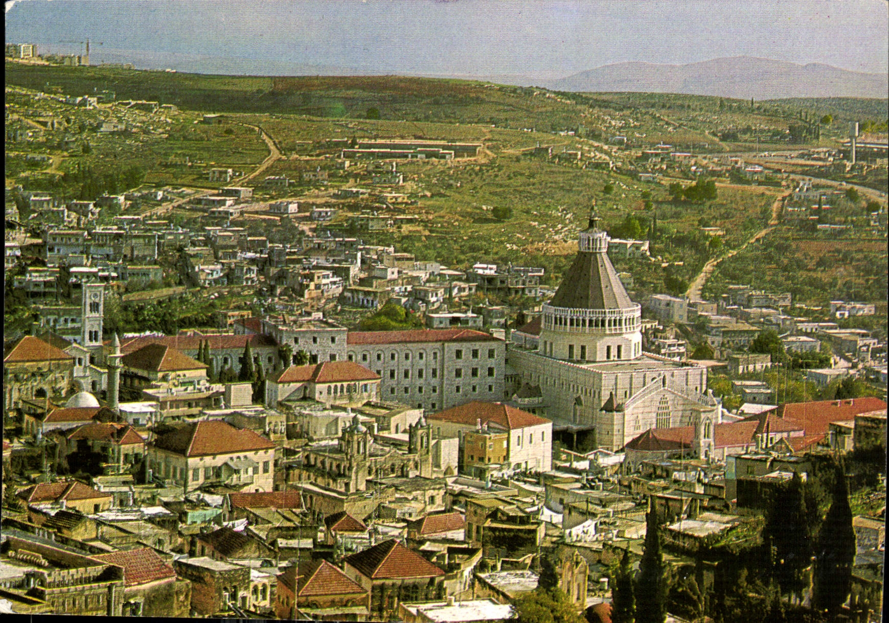 CPA Nazareth Vue Partielle Centre la Basilique de l'Annunciation 