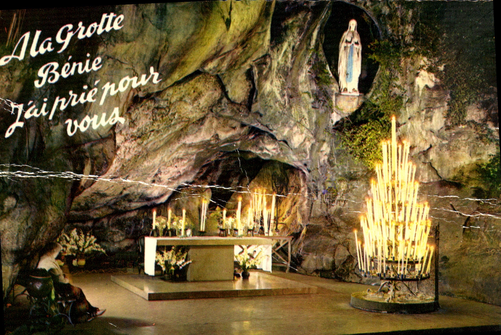 CPM Lourdes  La Grotte Miraculeuse 