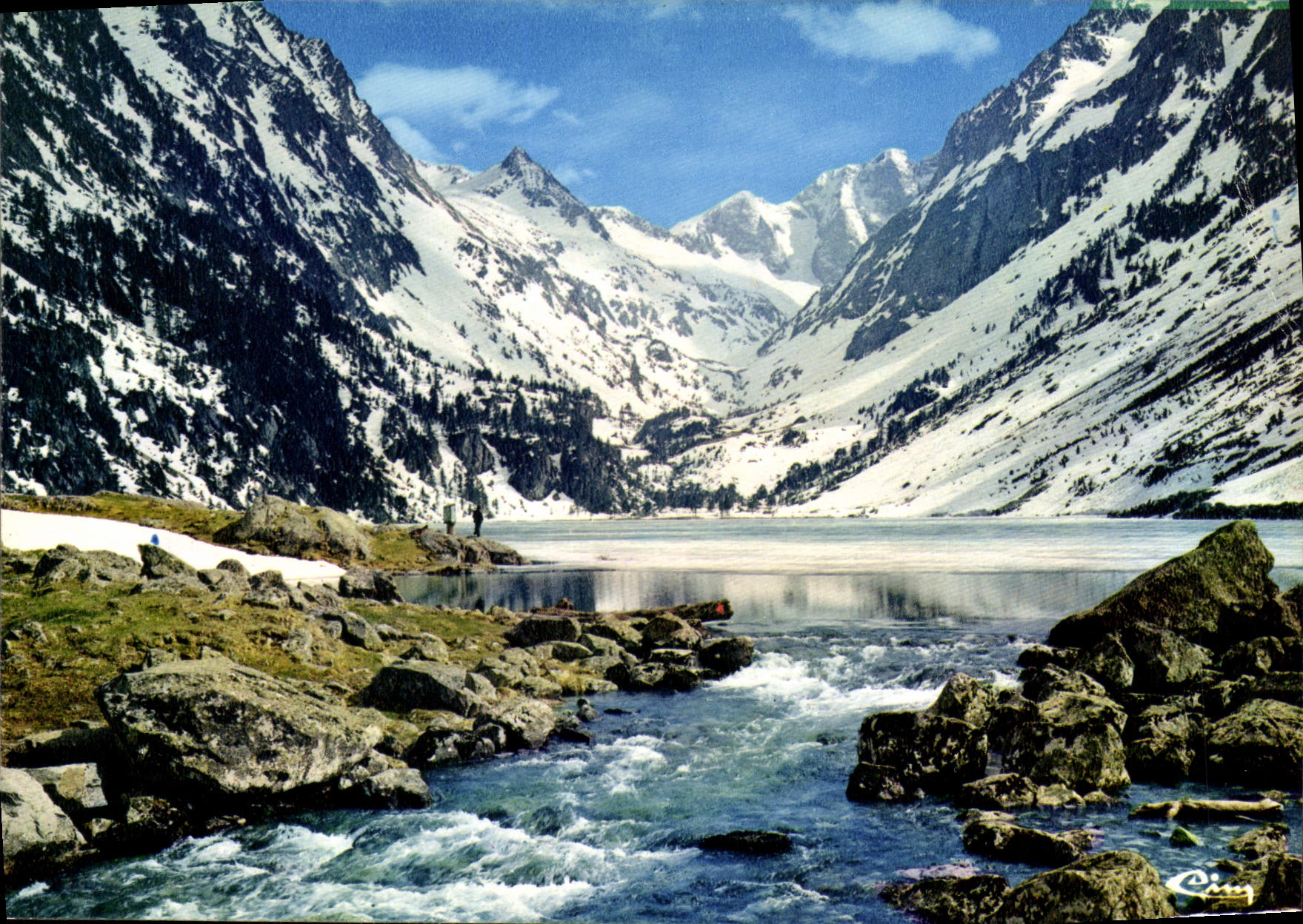 Lac de Gaube (Htes-Pyr.) — Le déversoir du lac et le Vignemale — Imprimeur Mâcon