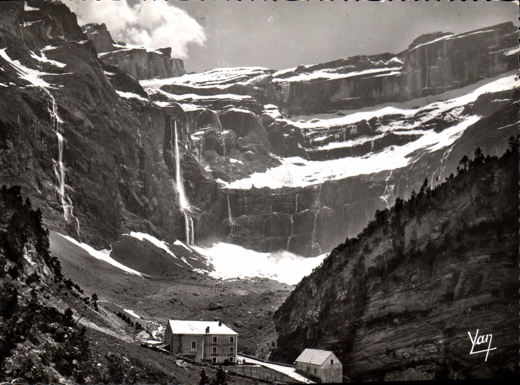 CPM Gavarnie Le Cirque et la Grande Cascade 