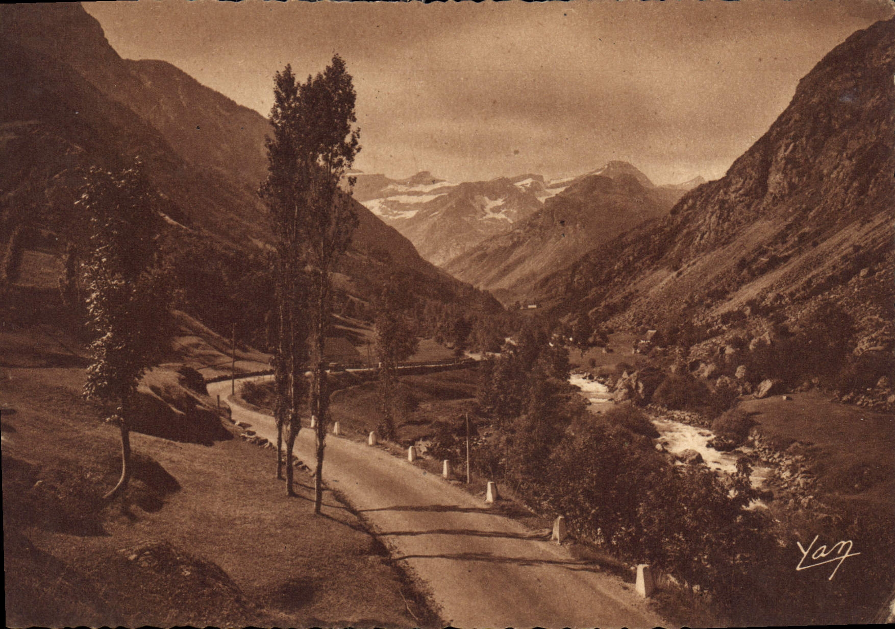 Gavarnie — La Route de Gédre — Edition Photo Guinaut - Lourdes
