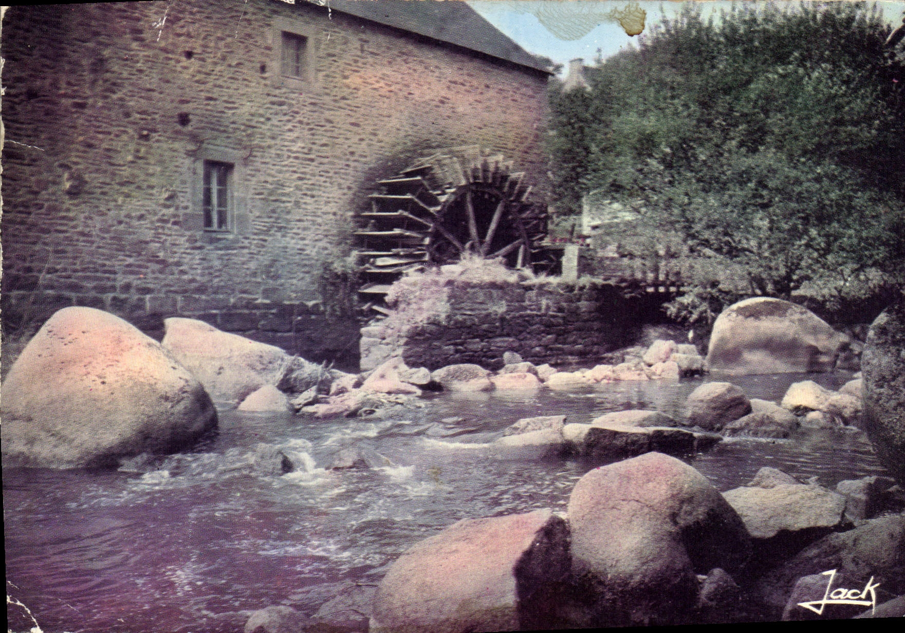 CPM Bretagne Pittoresque Vieux Moulin de l'Aven 
