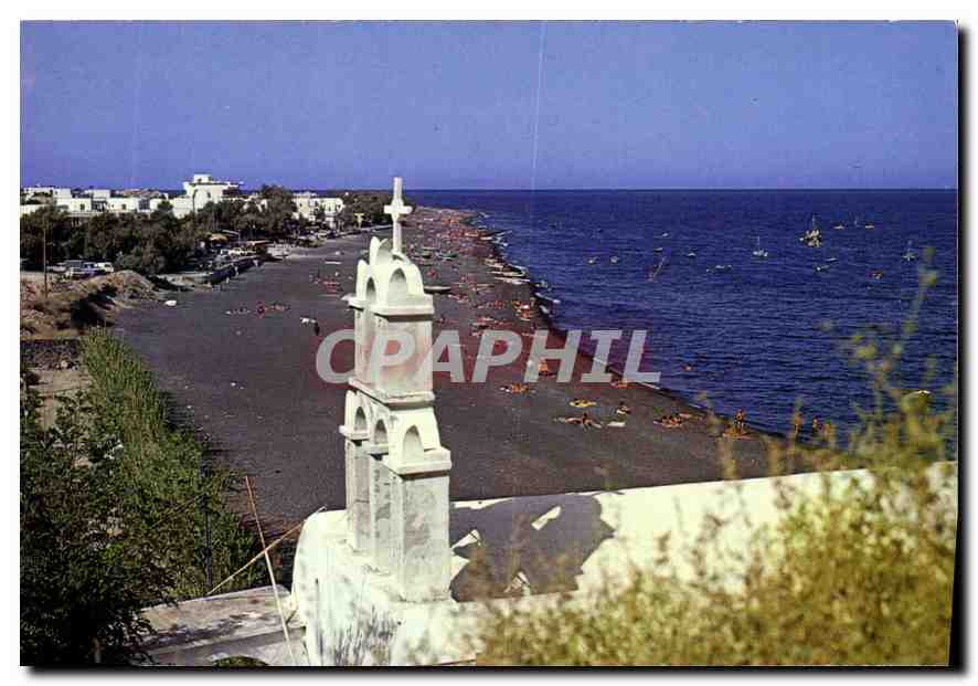CPM Santorine Thera Vue generale de la plage de Kamari 