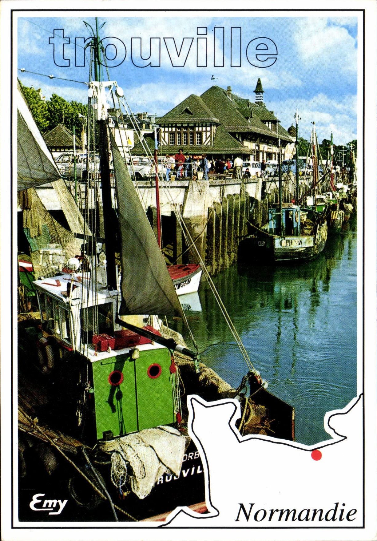CPM Trouville Normandie Bateaux de peche