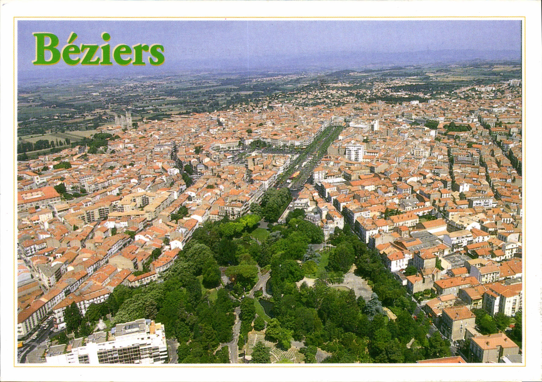 Béziers — vue aérienne — Éditions de la Plaine