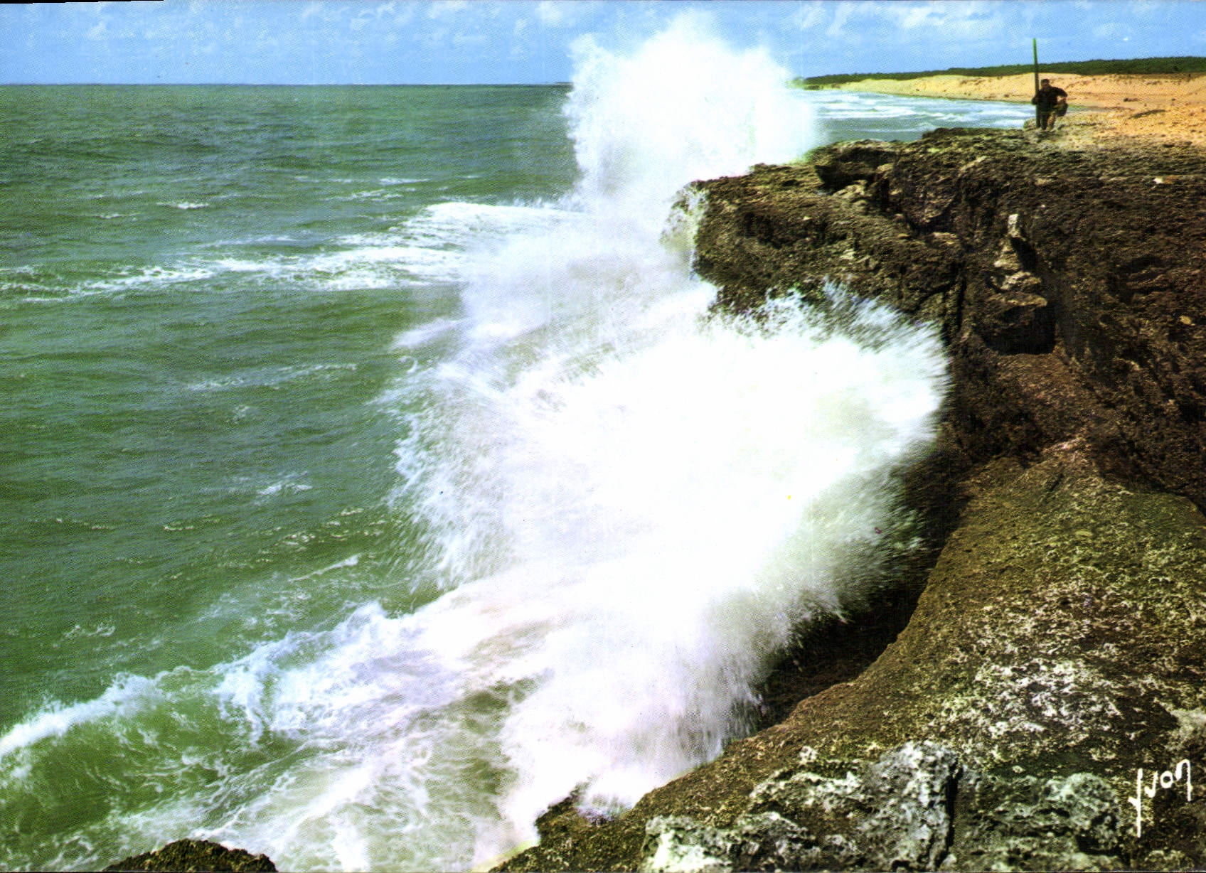 CPM La Cote de Beaute Charente Maritime Effet de Mer sur la Grande Cote 