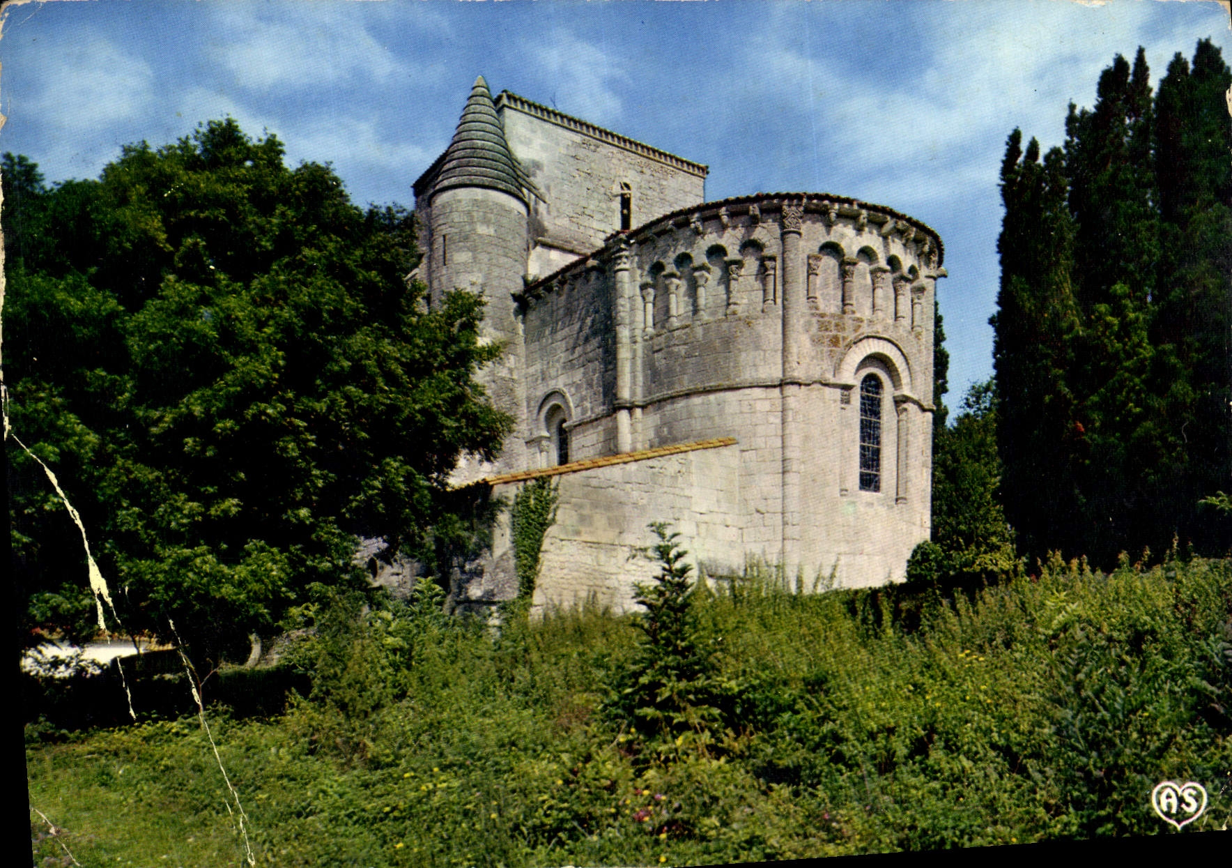 CPM Vaux sur Mer pres Royan Charente Maritime l'eglise romane XI et XII siecle 