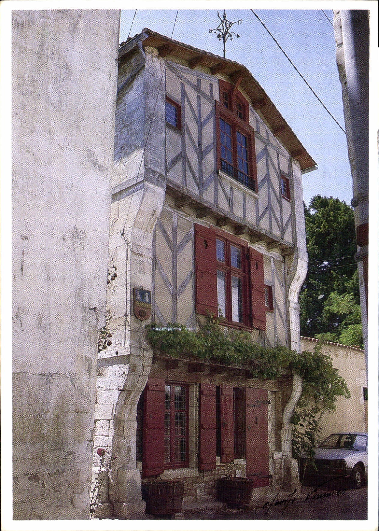 CPM Ile de Re Saint Martin de Re la Maison de la Vinaterie 