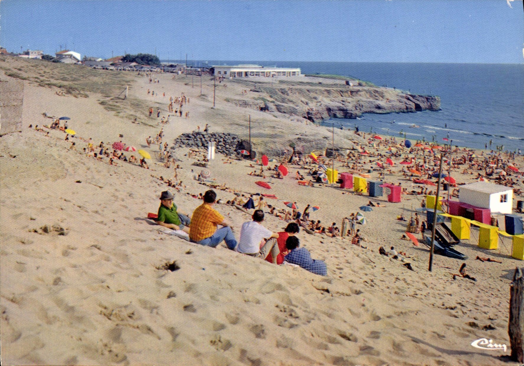 Plage de Saint-Palais-sur-Mer — vue animée — Cinq