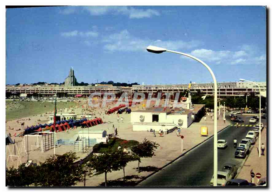 CPM Royan la Plage devant le Mirado 