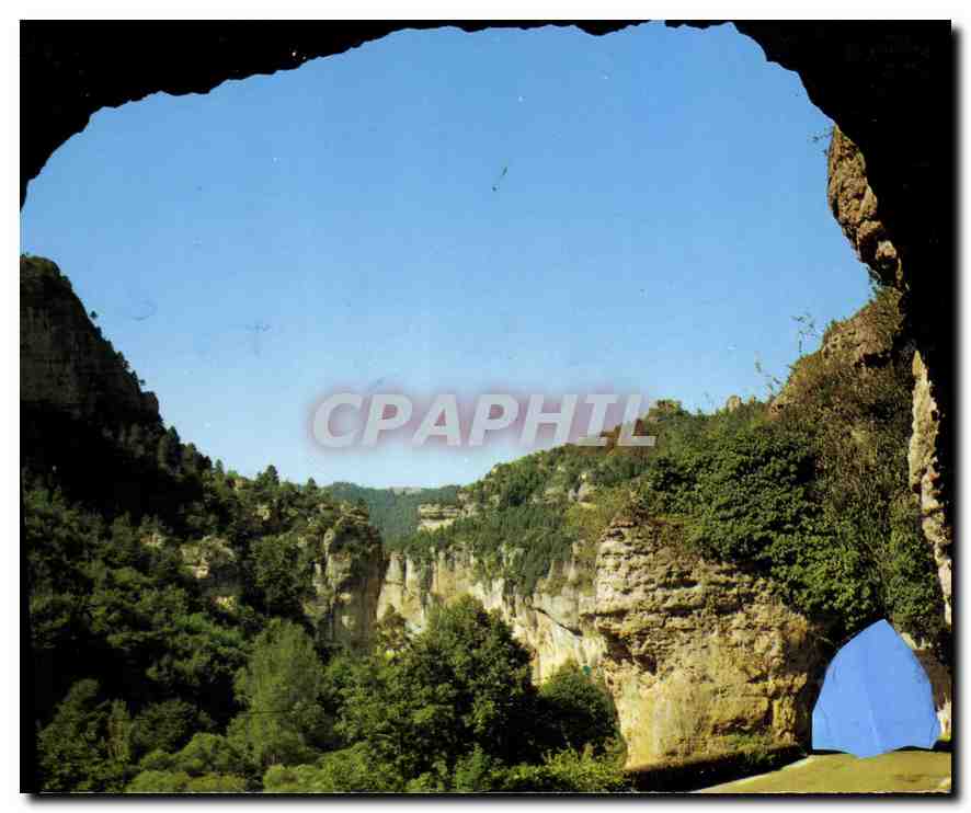 Vue des Gorges du Tarn — Camping "Cirque des Baumes" — Albi