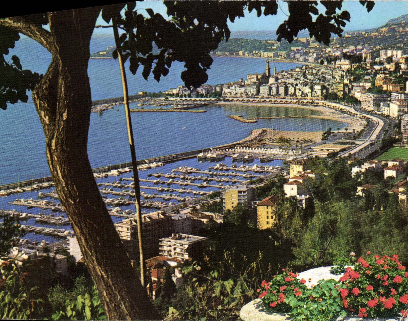 Menton - Côte d'Azur — Le nouveau port et la vieille ville — Lithographie SEVEN S.r.l. Verona Italia, n° M 151