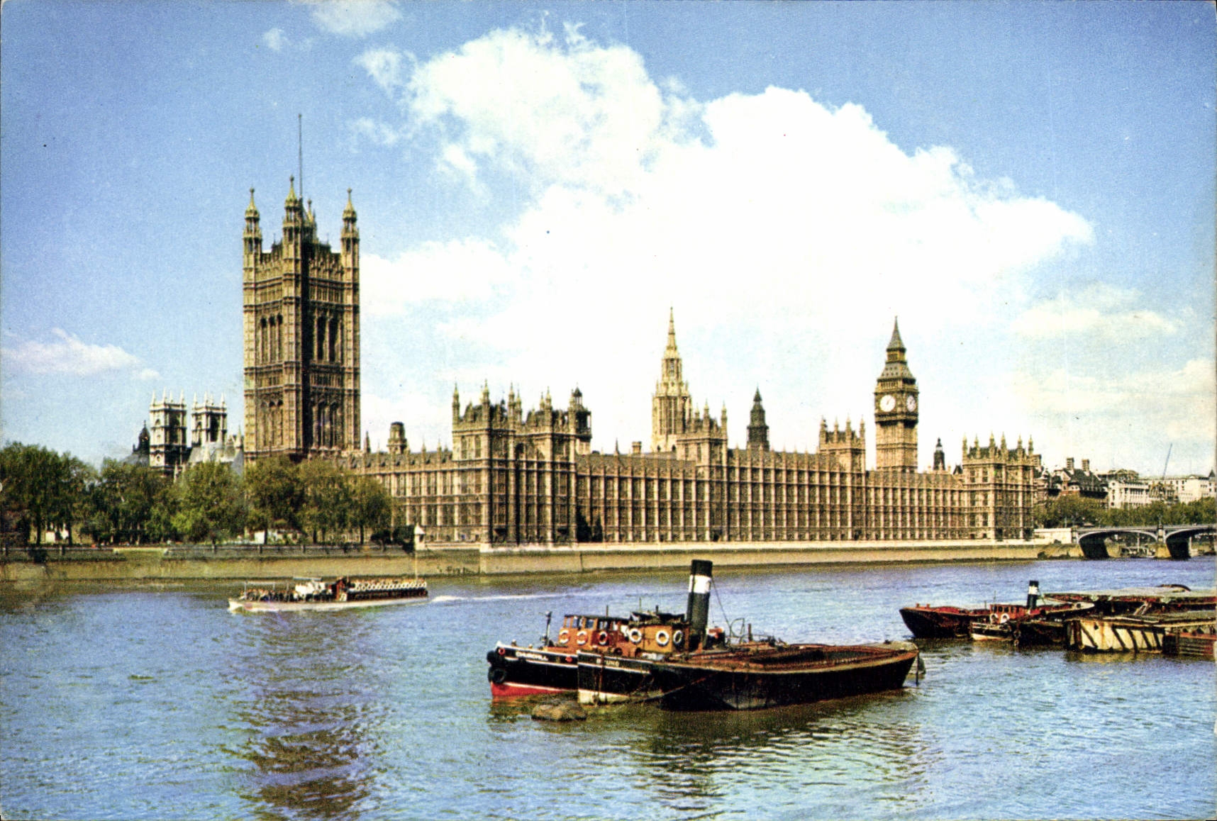 CPM London The Houses of Parliament 
