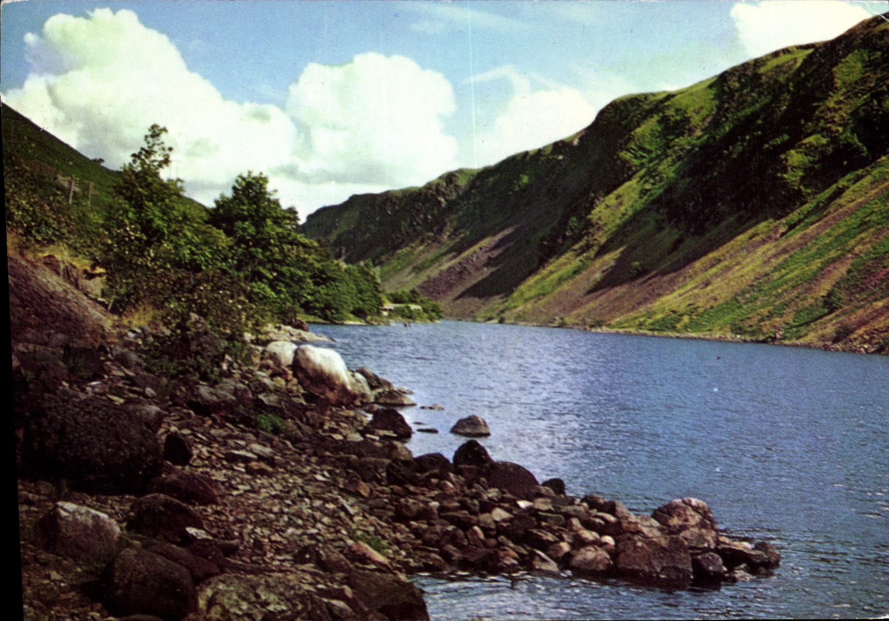 Lac de Strathallan — vue panoramique — Braemar Films Ltd, série 1442