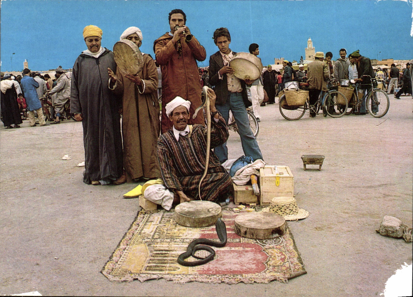 CPM Marrakech Charmeurs de Serpents 