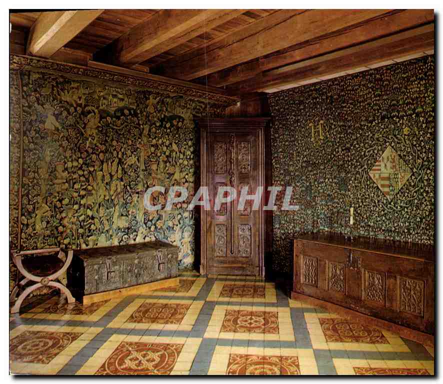 CPM Les Chateaux de la Loire Langeais Indre et Loire la chambre bleue tapisserie Croy et gothique pr