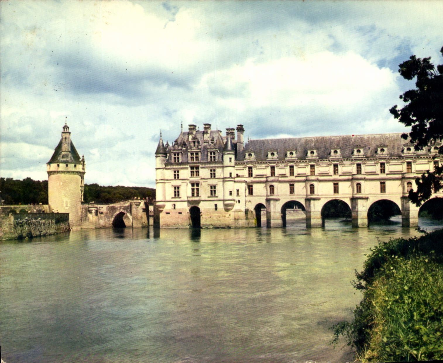 CPM Couleurs et Lumiere de France le Val de Loire Chateau de Chenonceau Indre et Loire Facade Ouest 
