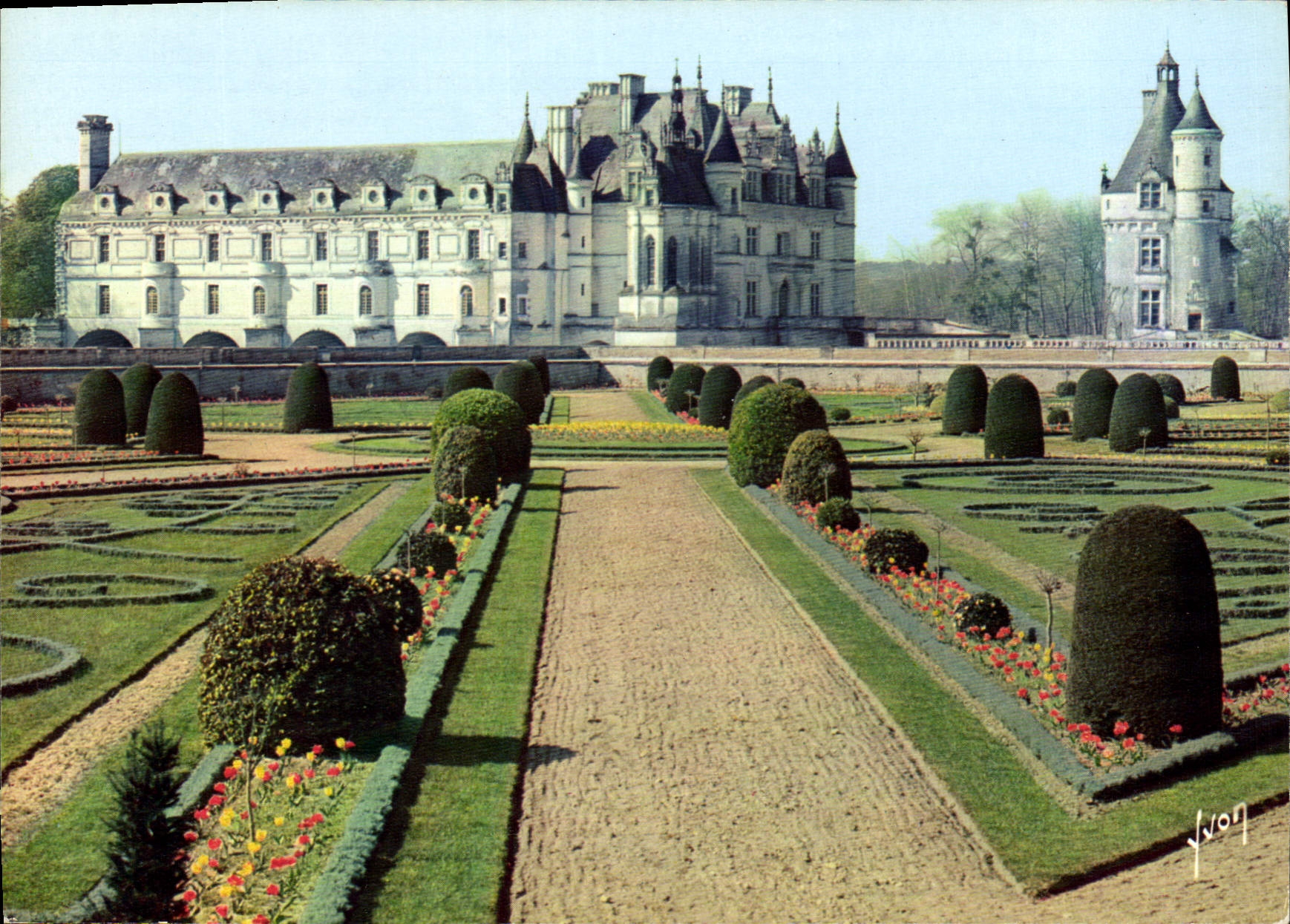 CPM Couleurs et Lumiere de France  Val de Loire Chateau de Chenonceaux I et L le Chateau et les Part