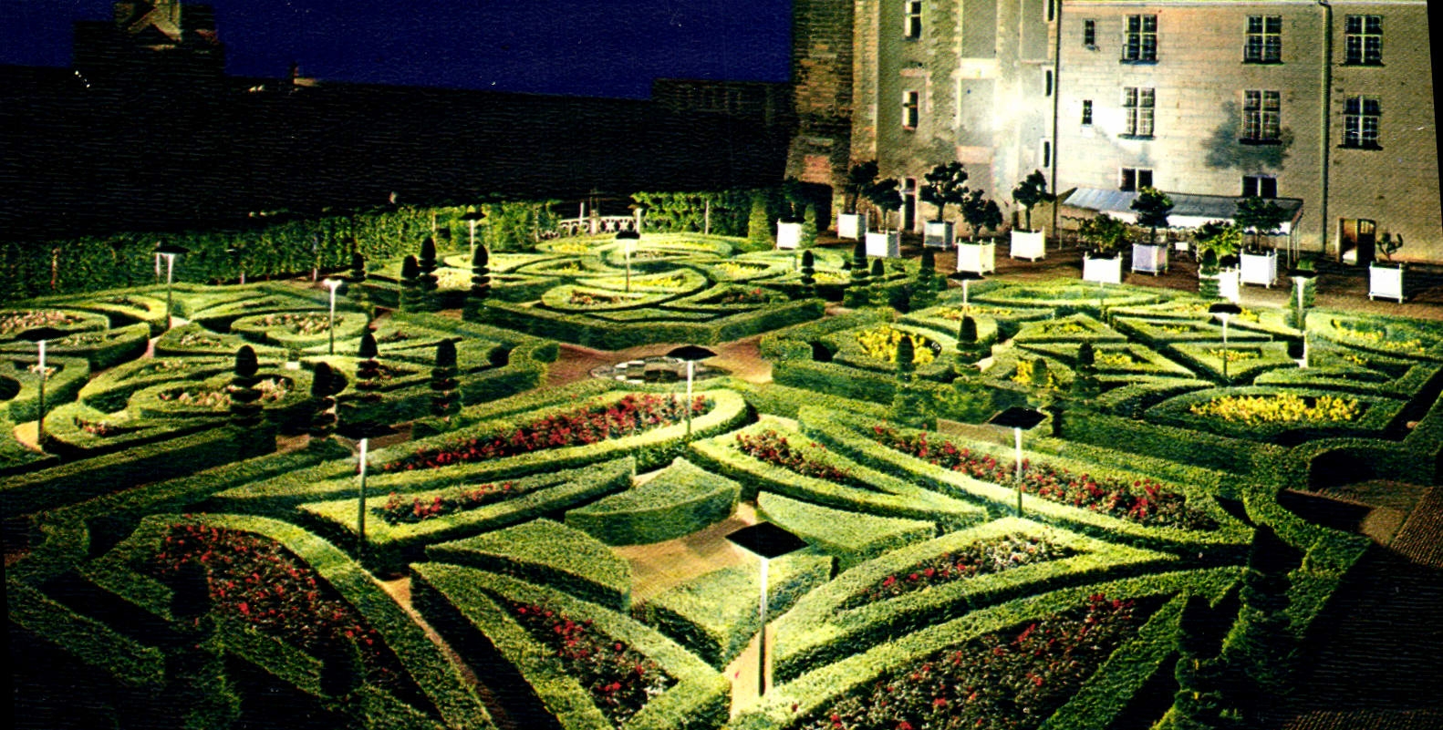 CPM les Chateaux de la Loire Villandry Indre et Loire le Chateau et les Jardins Renaissance 