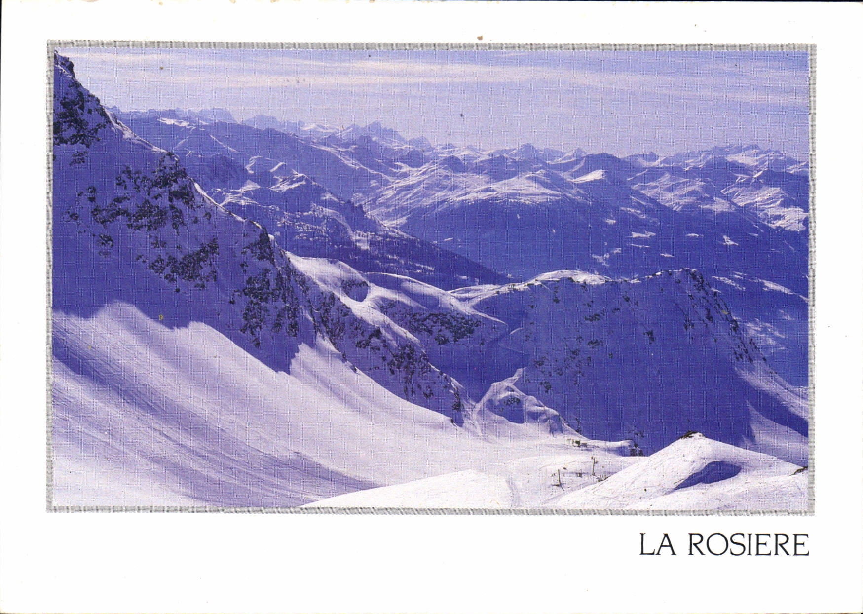 La Rosière — vue panoramique enneigée — Photo Serpigni / Editions Serpigni