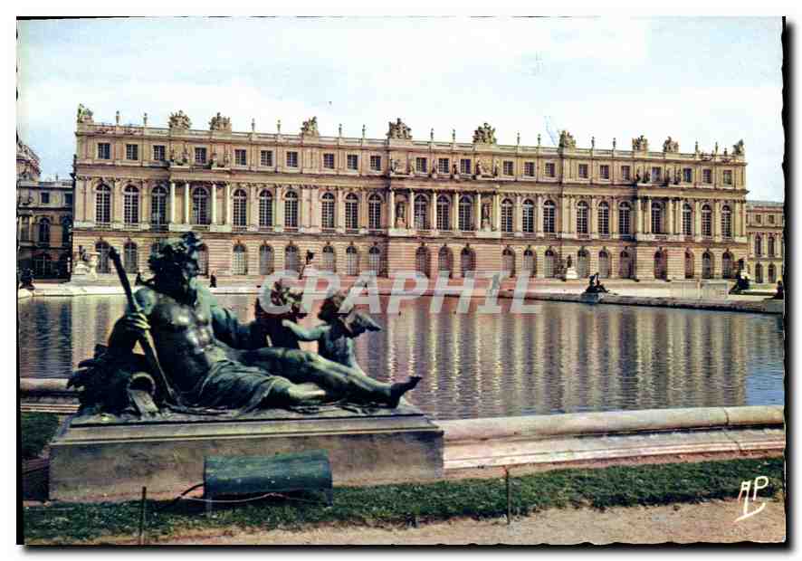 CPM Palais de Versailles Facade sur le Parc 
