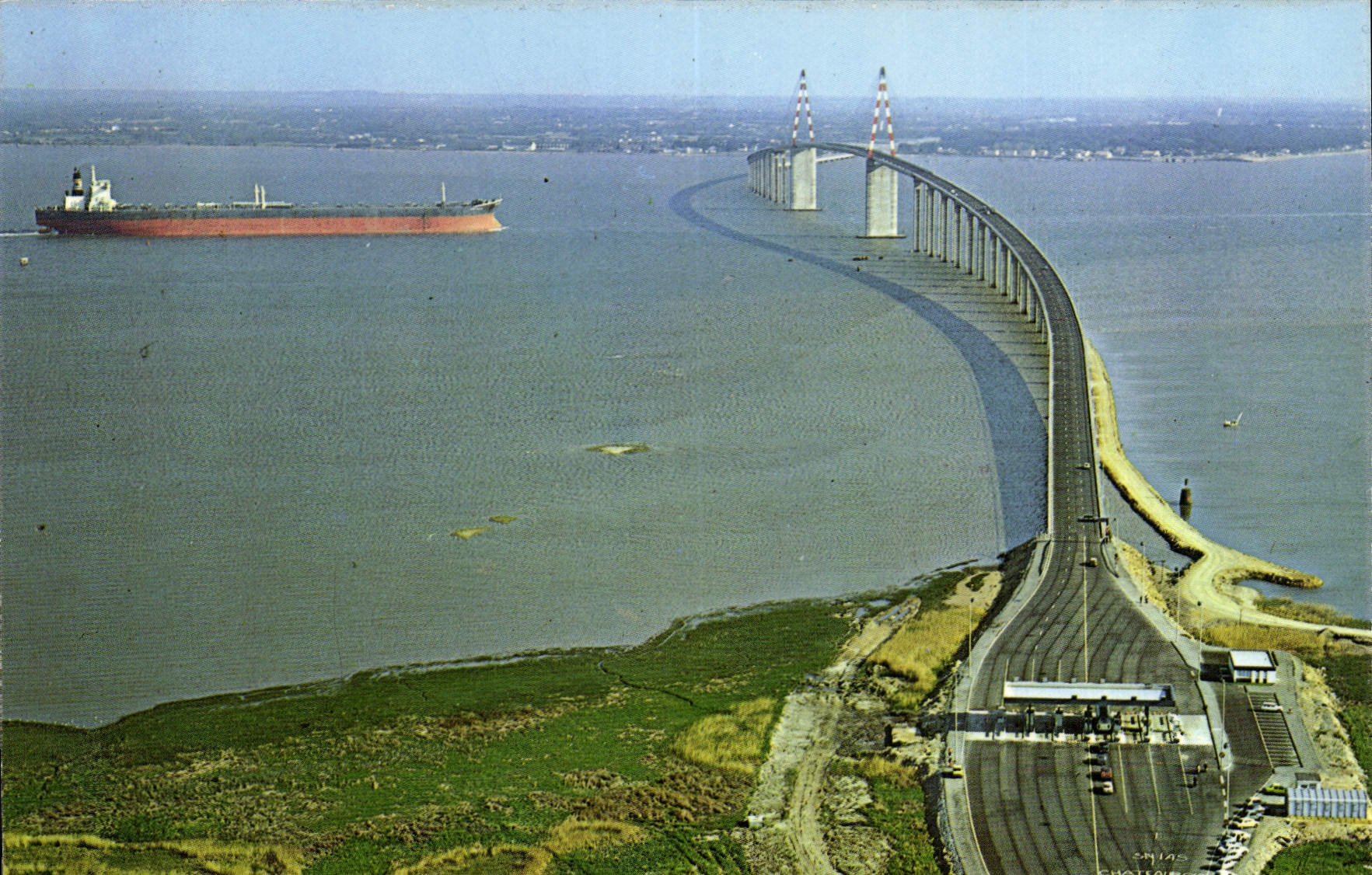 CPM Vue aerienne du Pont Saint Nazaire Saint Brevin 