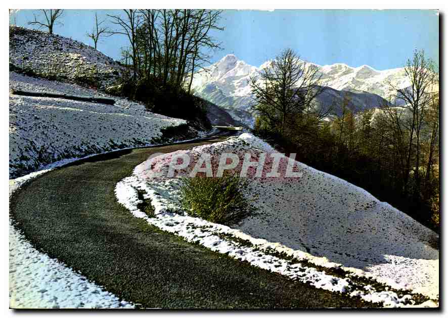 CPM Sites Pyreneens Le Montvalier vu du col de Saraille 
