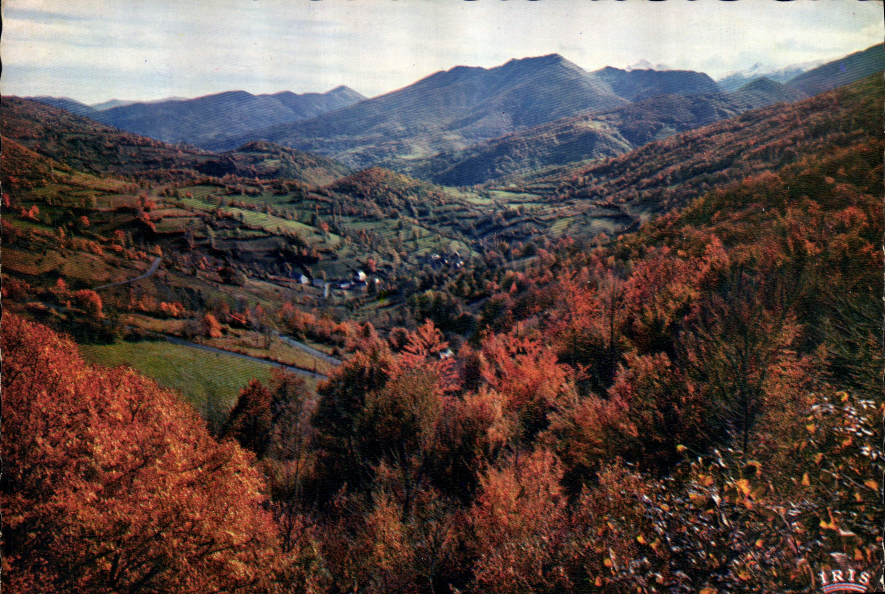 Les Pyrénées Ariégeoises — 9/124. Le Col de Portet d'Aspet (Alt. 1074 m.) — Éditions Théose & Linogues