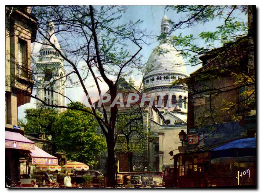 CPM Paris La Basilique du Sacre Coeur et la Place du Terire 