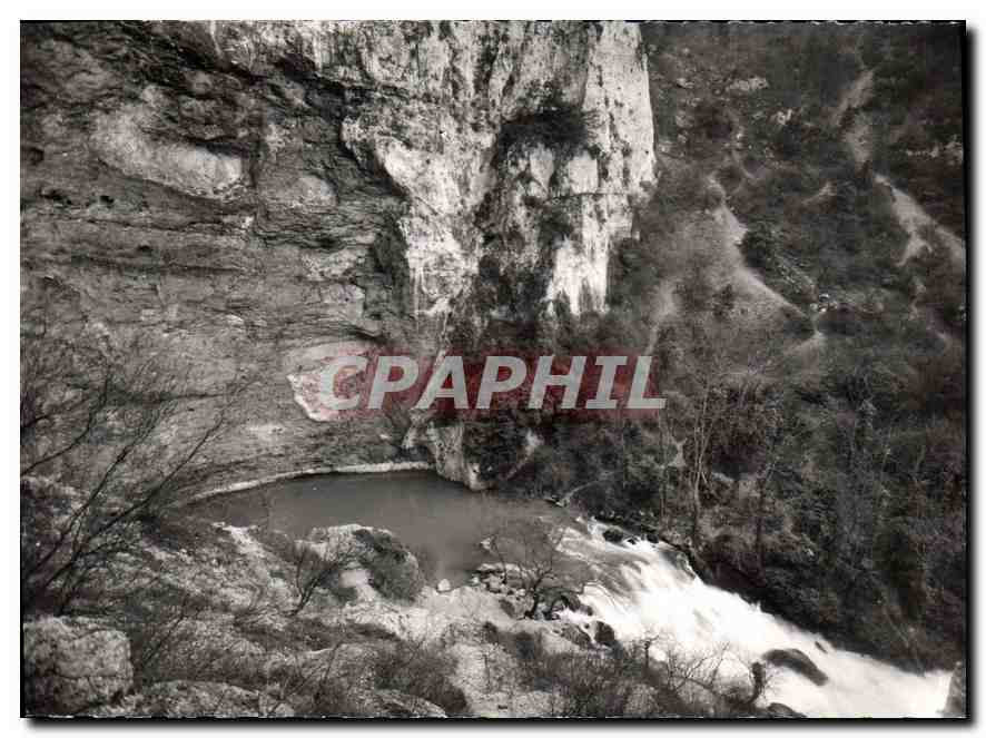 CPM Fontaine du Vaucluse Vaucluse Naissance de la Source hautes eaux 