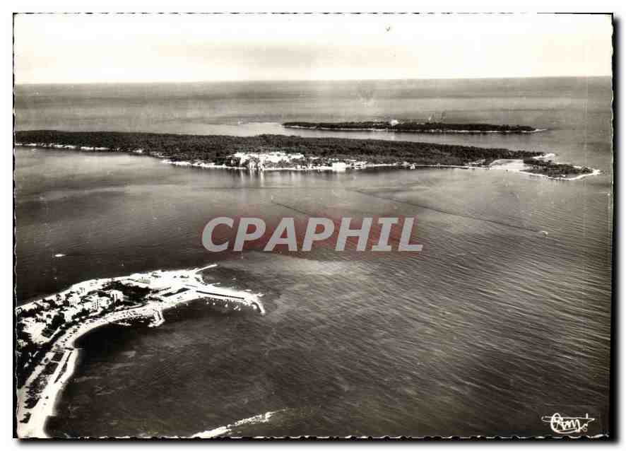 CPM Cannes AM Vue aerienne du Cap de la Croisette Ile Ste Marguerite et St Honorat 