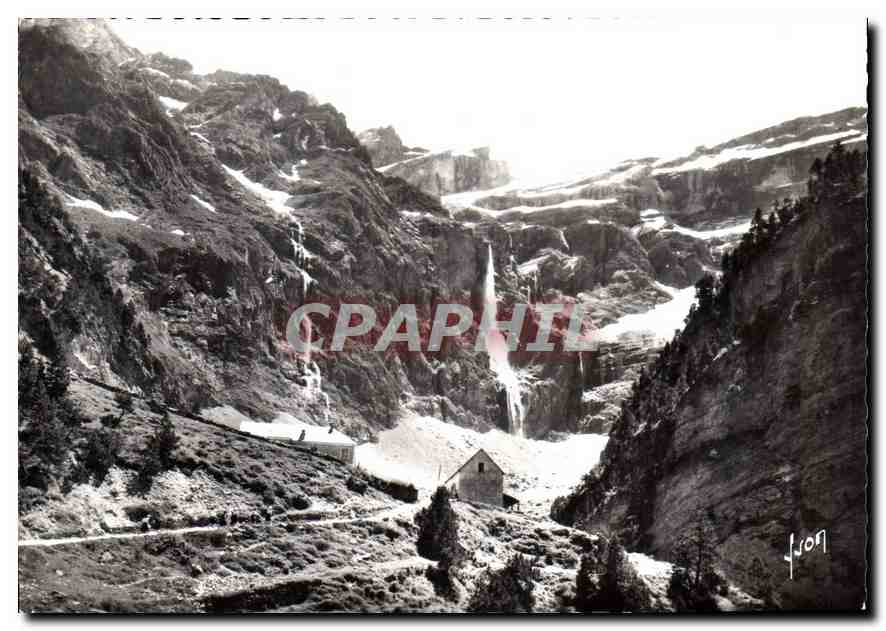 CPM Cirque de Gavarnie Htes Pyrenees l'Entree et l'Hotel du Cirque 