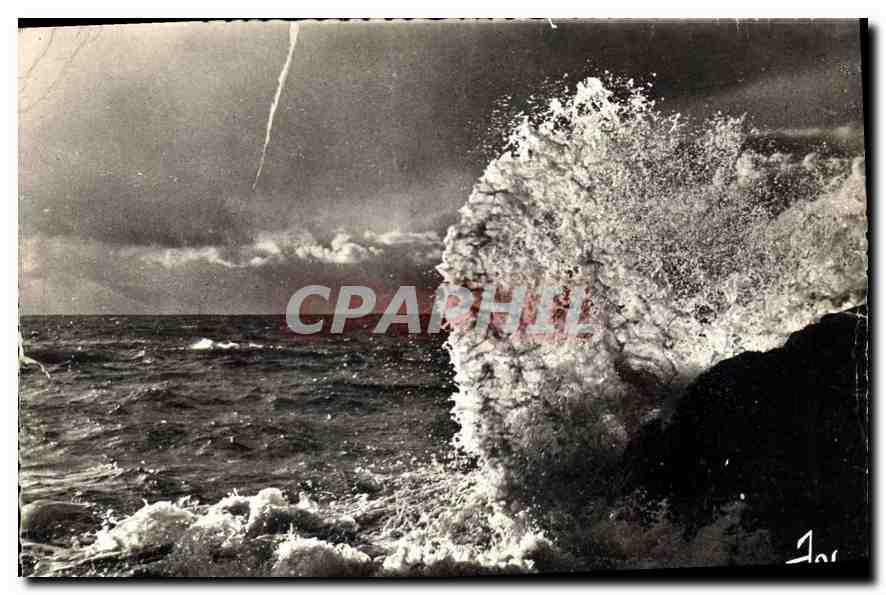 CPM Bretagne Vent de Suroit Un beau panache sur la cote de Bretagne 
