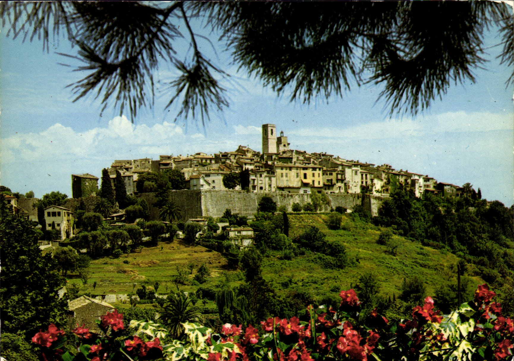 CPM La Cote d'Azur inoubliable St Paul de Vence vue generale 