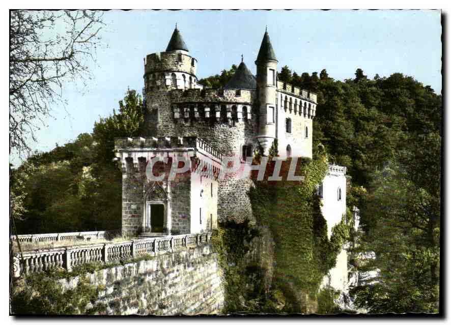 CPM Les Gorges de la Loire Le Chateau de la Roche 