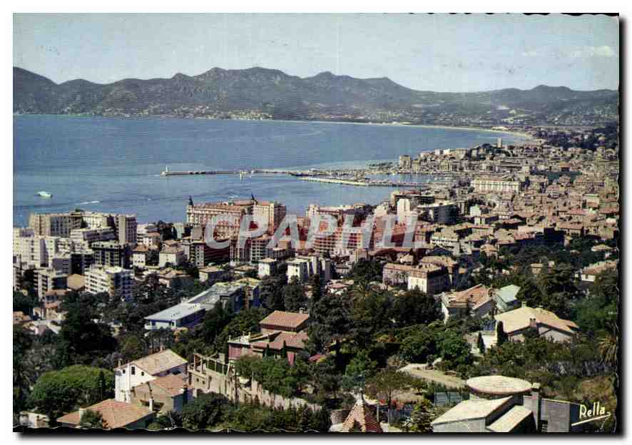 CPM La Cote d'Azur Cannes A M Vue generale prise de Super Cannes Au fond l'Esterel 