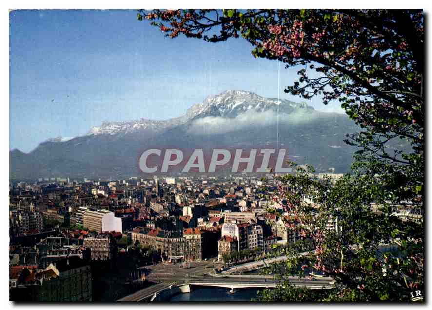 CPM Grenoble Ville olympique Vue generale le Pont de la Porte de France et la place de la Bastille a