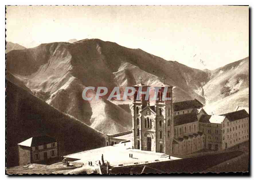 Basilika Notre-Dame de la Salette — Sonnenaufgang — Wallfahrtsstätte Notre-Dame de la Salette