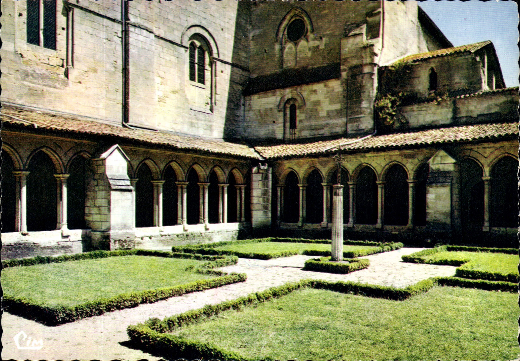 Saint-Émilion — Cité Médiévale — Combier Imprimeur