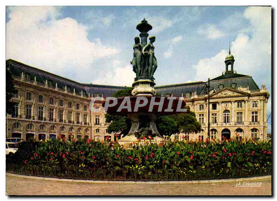 CPM Bordeaux Gironde Place de la Bourse Fontaine des Trois Graces 