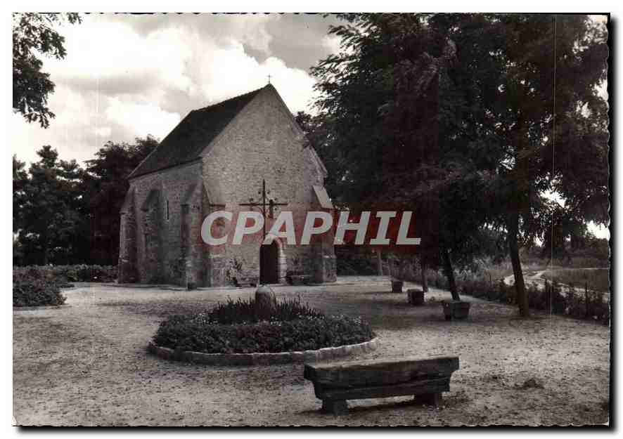 CPM Milly la Foret S et O La Chapelle des Simples 