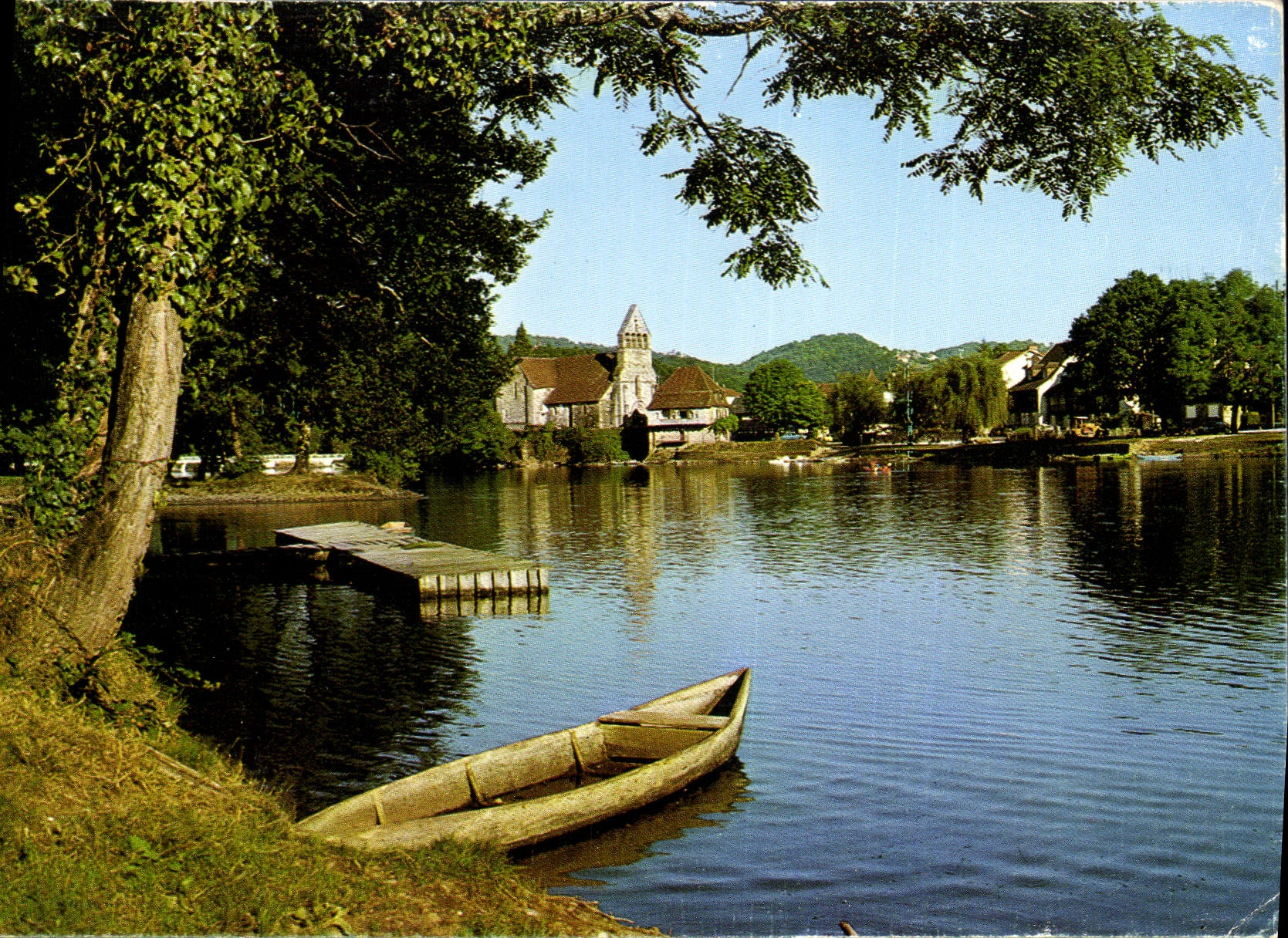 CPM La Correze Pittores que Beaulieu sur Dordogne 
