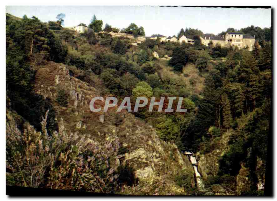 CPM Correze Pittoresque Gimel Les cascades vue d'ensemble 