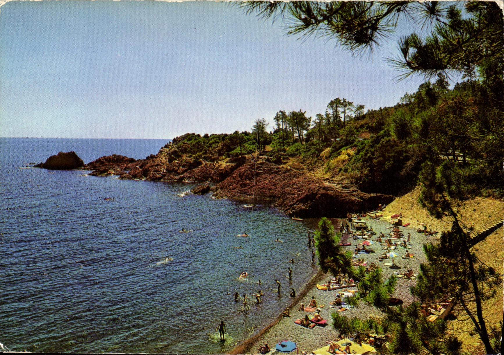 La Corniche d'Or — Calanque aux Rochers Rouges — Éditions Art Montluel, n°564