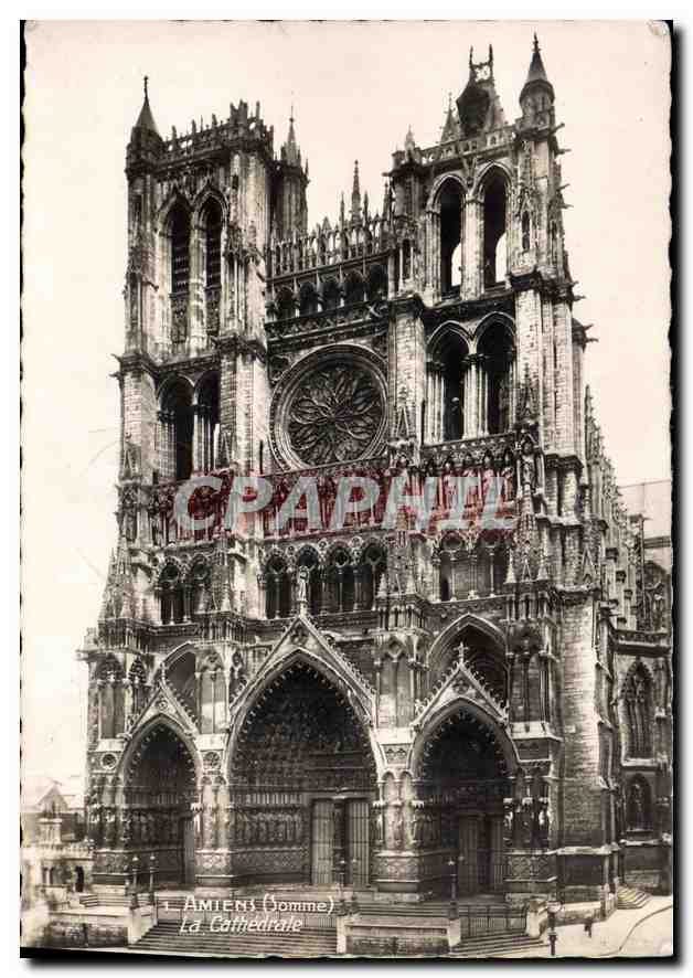 CPM Amiens Somme la Cathedrale 